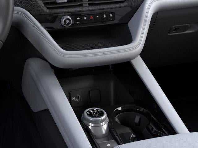 2026 Ford Explorer Platinum 4WD