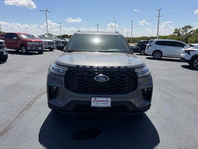 2025 Ford Explorer ST-Line 4WD