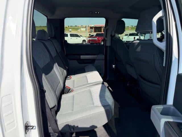 2026 Ford Super Duty F-250 SRW XL 4WD Crew Cab 6.75' Box