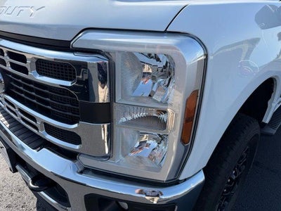 2026 Ford Super Duty F-250 SRW XL 4WD Crew Cab 6.75' Box