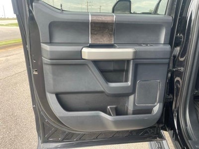 2022 Ford Super Duty F-250 SRW LARIAT 4WD Crew Cab 6.75' Box