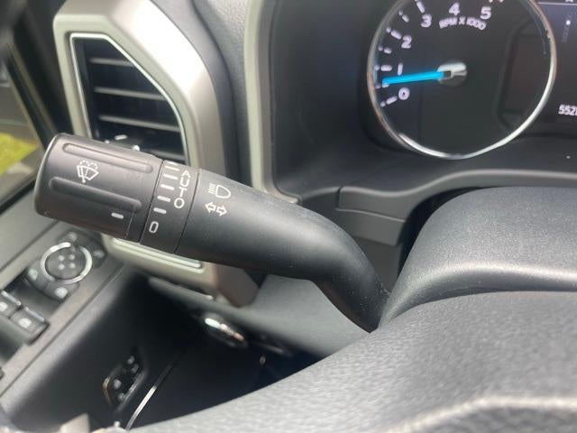 2022 Ford Super Duty F-250 SRW LARIAT 4WD Crew Cab 6.75' Box