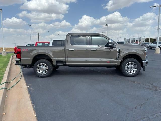 2027 Ford Super Duty F-250 SRW King Ranch 4WD Crew Cab 6.75' Box