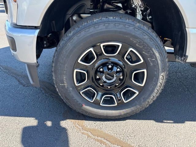 2027 Ford Super Duty F-250 SRW XL 4WD Crew Cab 6.75' Box