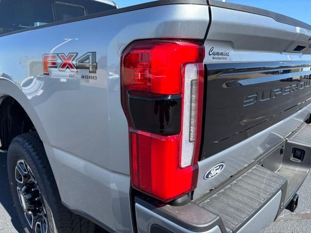 2027 Ford Super Duty F-250 SRW XL 4WD Crew Cab 6.75' Box