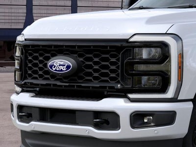 2027 Ford Super Duty F-250 SRW LARIAT 4WD Crew Cab 6.75' Box