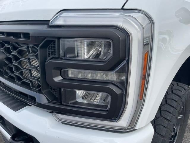 2024 Ford Super Duty F-250 SRW LARIAT 4WD Crew Cab 6.75' Box