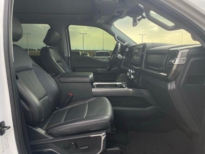 2024 Ford Super Duty F-250 SRW LARIAT 4WD Crew Cab 6.75' Box