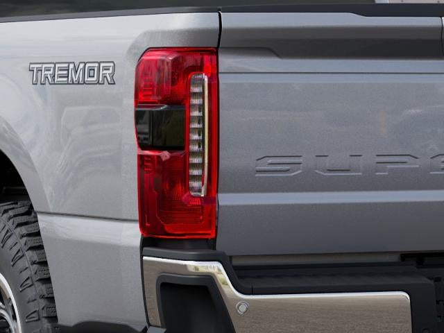 2027 Ford Super Duty F-250 SRW XLT 4WD Crew Cab 6.75' Box