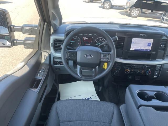 2026 Ford Super Duty F-250 SRW XL 4WD Crew Cab 8' Box
