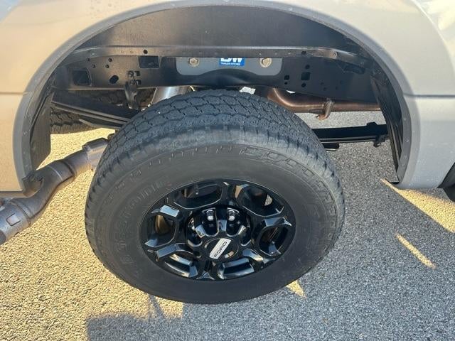 2023 Ford Super Duty F-250 SRW XL 4WD Crew Cab 6.75' Box