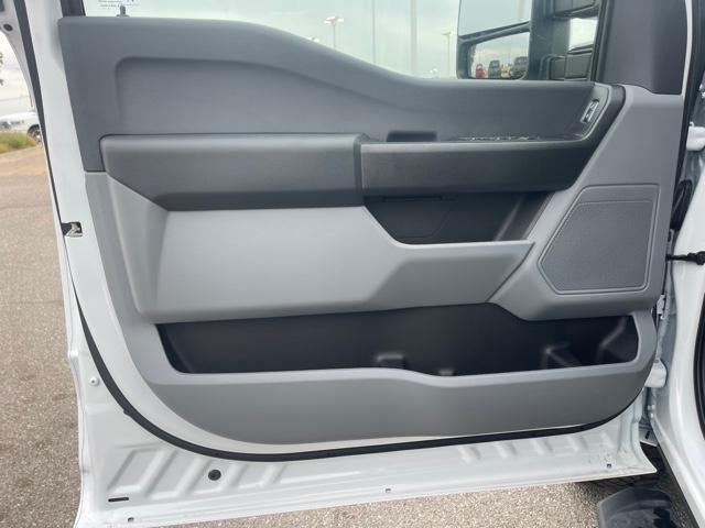 2026 Ford Super Duty F-250 SRW XL 4WD Crew Cab 8' Box