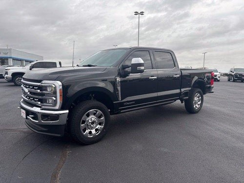 2023 Ford Super Duty F-250 SRW LARIAT 4WD Crew Cab 6.75' Box