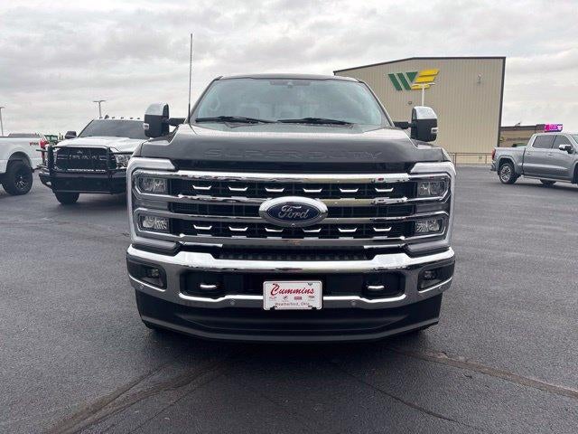 2023 Ford Super Duty F-250 SRW LARIAT 4WD Crew Cab 6.75' Box
