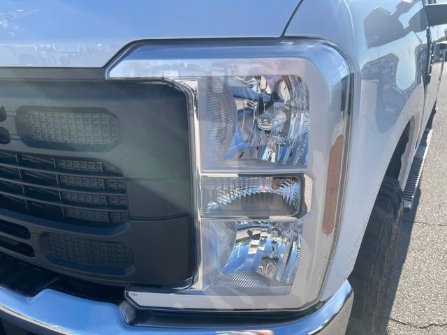 2026 Ford Super Duty F-250 SRW XL 4WD Crew Cab 8' Box