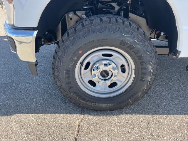 2026 Ford Super Duty F-250 SRW XL 4WD Crew Cab 8' Box