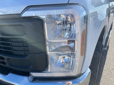 2026 Ford Super Duty F-250 SRW XL 4WD Crew Cab 8' Box