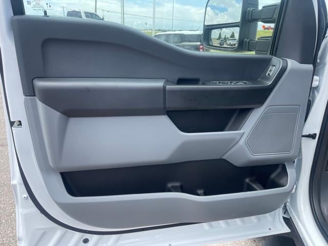 2025 Ford Super Duty F-250 SRW XL 4WD Crew Cab 6.75' Box