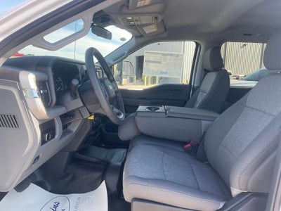 2026 Ford Super Duty F-350 SRW XL 4WD Crew Cab 8' Box