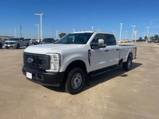2026 Ford Super Duty F-350 SRW XL 4WD Crew Cab 8' Box