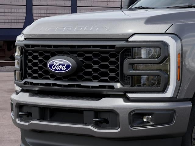 2027 Ford Super Duty F-350 SRW XL 4WD Crew Cab 6.75' Box