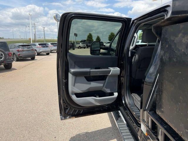 2025 Ford Super Duty F-350 SRW XL 4WD Crew Cab 6.75' Box