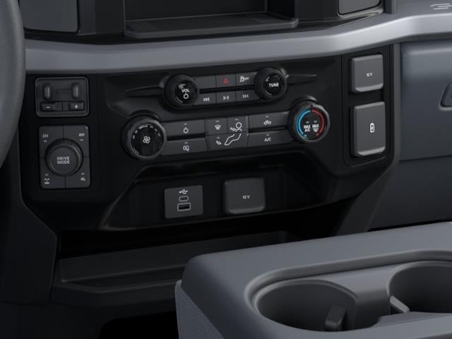 2026 Ford Super Duty F-350 SRW XL 4WD Crew Cab 6.75' Box