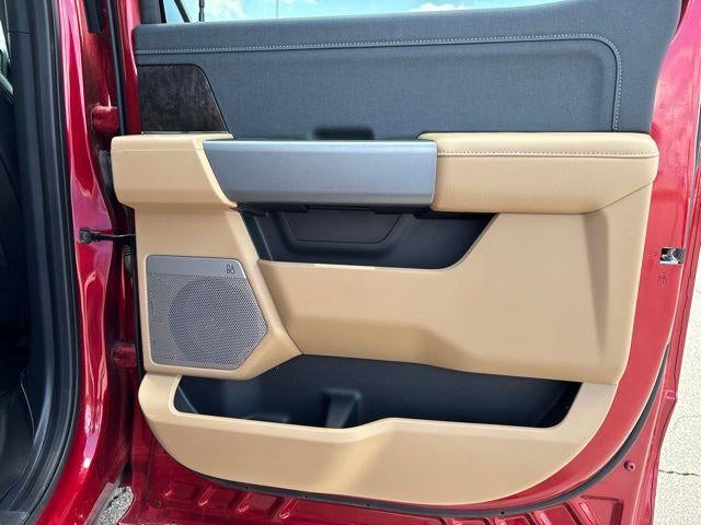 2024 Ford Super Duty F-350 SRW LARIAT 4WD Crew Cab 6.75' Box