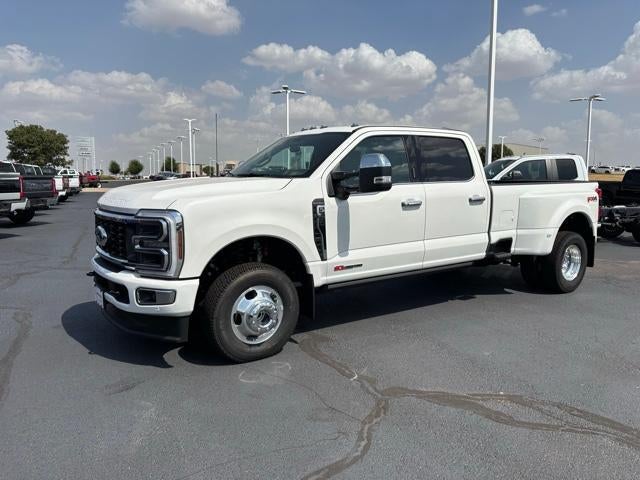 2026 Ford Super Duty F-350 DRW XL 4WD Crew Cab 8' Box