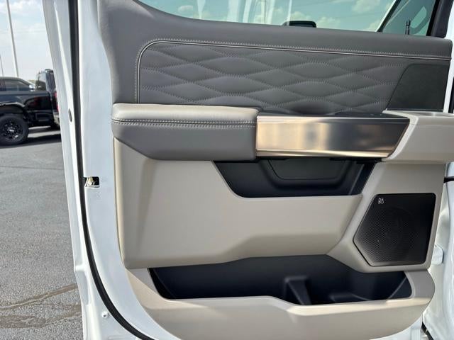 2026 Ford Super Duty F-350 DRW XL 4WD Crew Cab 8' Box