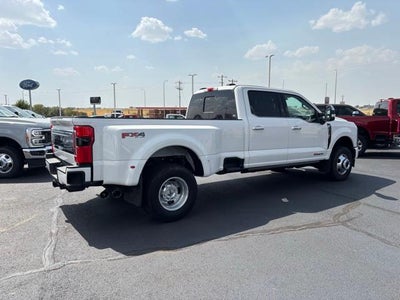 2026 Ford Super Duty F-350 DRW XL 4WD Crew Cab 8' Box