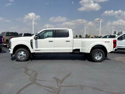 2026 Ford Super Duty F-350 DRW XL 4WD Crew Cab 8' Box