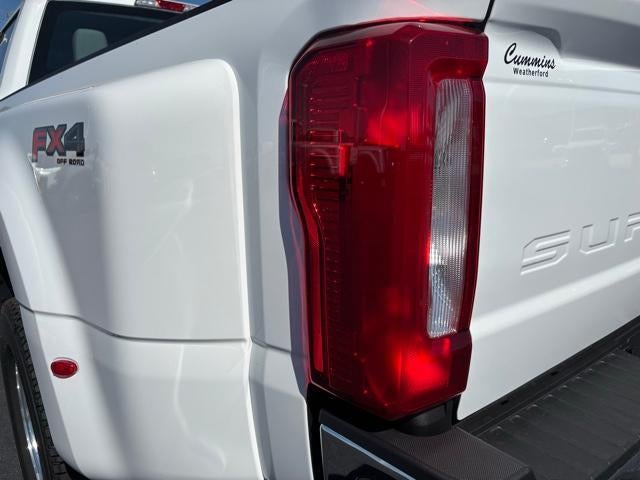 2027 Ford Super Duty F-350 DRW XL 4WD Crew Cab 8' Box