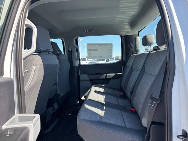 2027 Ford Super Duty F-350 DRW XL 4WD Crew Cab 8' Box