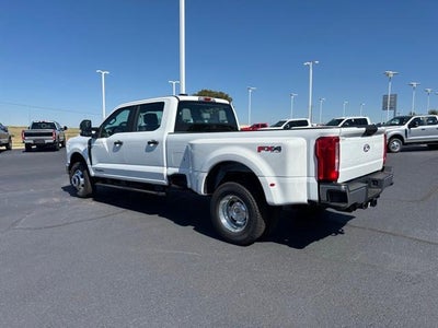2027 Ford Super Duty F-350 DRW XL 4WD Crew Cab 8' Box