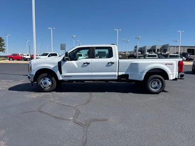 2027 Ford Super Duty F-350 DRW XL 4WD Crew Cab 8' Box