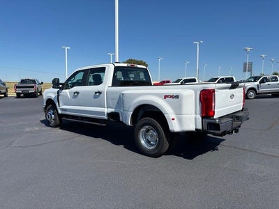 2027 Ford Super Duty F-350 DRW XL 4WD Crew Cab 8' Box