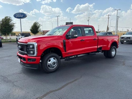 2026 Ford Super Duty F-350 DRW XL 4WD Crew Cab 8' Box
