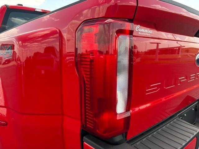 2026 Ford Super Duty F-350 DRW XL 4WD Crew Cab 8' Box