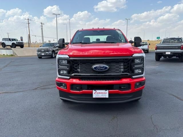 2026 Ford Super Duty F-350 DRW XL 4WD Crew Cab 8' Box