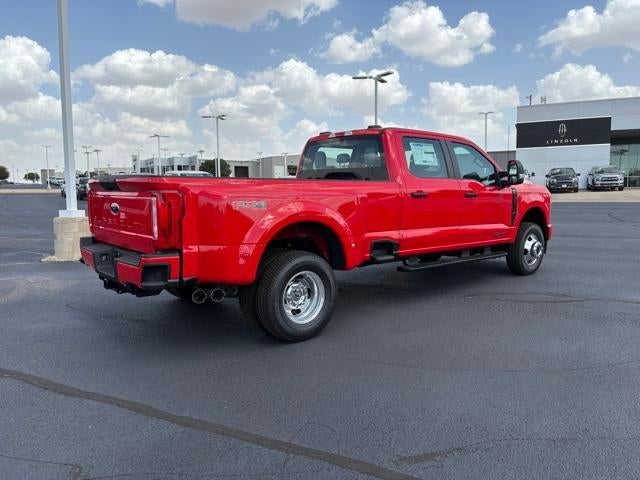 2026 Ford Super Duty F-350 DRW XL 4WD Crew Cab 8' Box