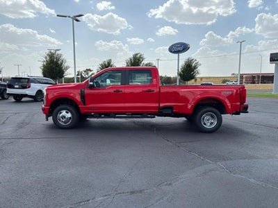 2026 Ford Super Duty F-350 DRW XL 4WD Crew Cab 8' Box