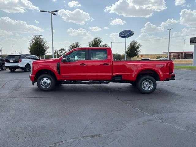 2026 Ford Super Duty F-350 DRW XL 4WD Crew Cab 8' Box