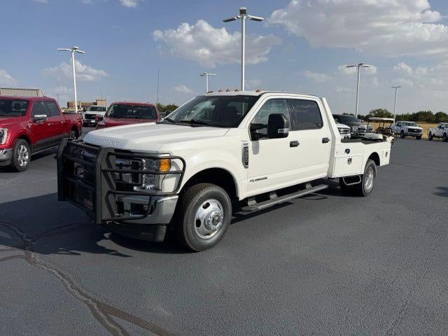 2017 Ford Super Duty F-350 DRW XL 4WD Crew Cab 8' Box