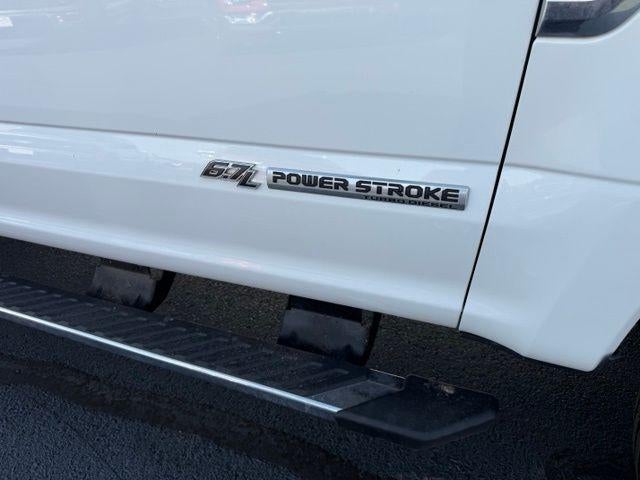 2017 Ford Super Duty F-350 DRW XL 4WD Crew Cab 8' Box