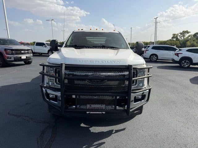 2017 Ford Super Duty F-350 DRW XL 4WD Crew Cab 8' Box