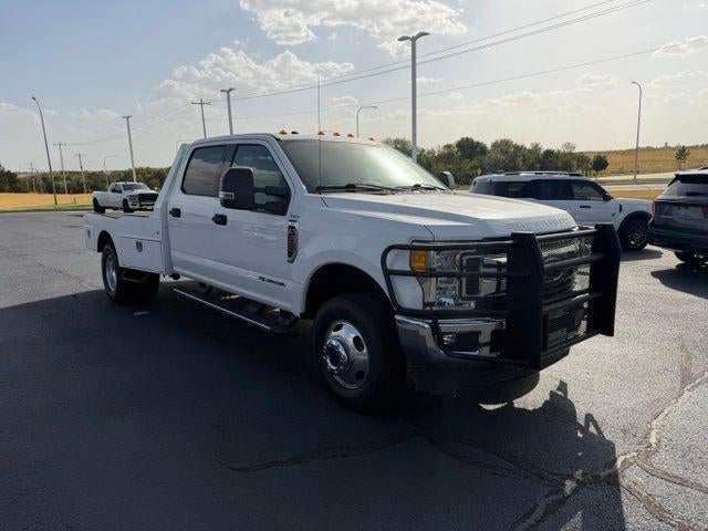 2017 Ford Super Duty F-350 DRW XL 4WD Crew Cab 8' Box