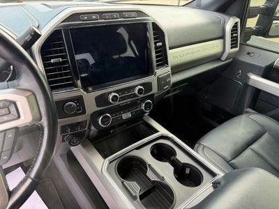 2022 Ford Super Duty F-350 DRW XL 4WD Crew Cab 8' Box