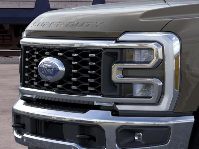 2026 Ford Super Duty F-350 DRW XL 4WD Crew Cab 8' Box