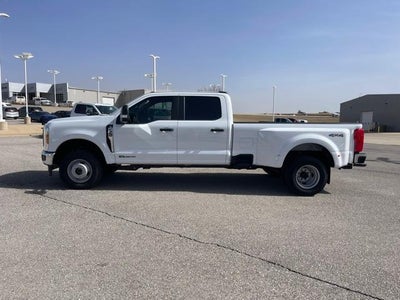 2026 Ford Super Duty F-350 DRW XL 4WD Crew Cab 8' Box